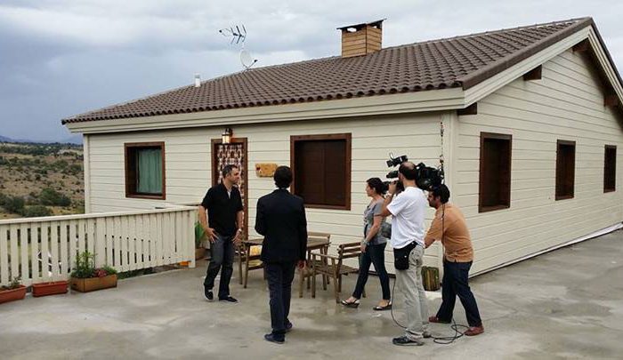 felicidades 100x100 madera househabitat
